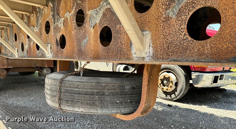 image for item ND9347 1999 Transcraft flatbed trailer