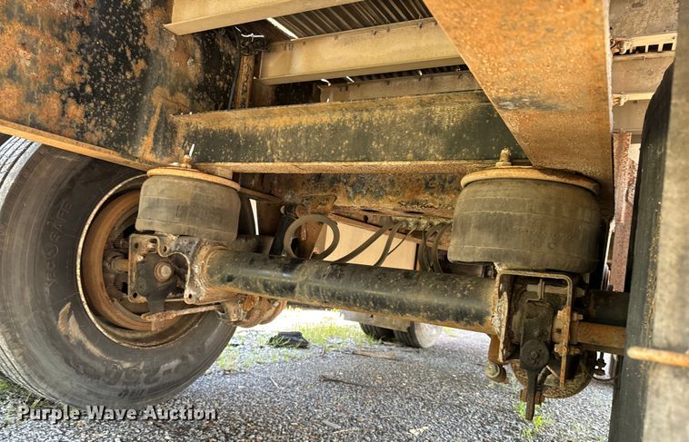 image for item ND9347 1999 Transcraft flatbed trailer