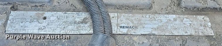 image for item NX9139 2007 Mack CHN semi truck