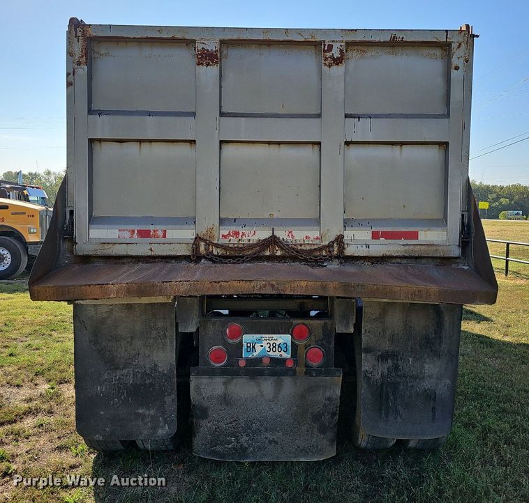 image for item NX9177 2001 Dump-Rite DR24 end dump trailer