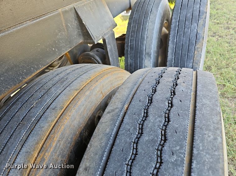 image for item NX9177 2001 Dump-Rite DR24 end dump trailer