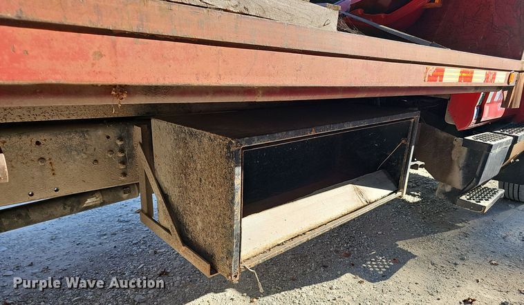 image for item NX9204 2007 Chevrolet C6500 dump flatbed truck