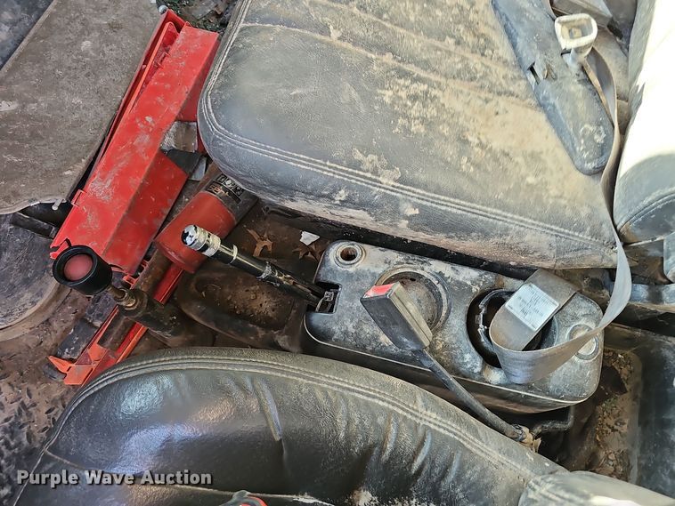 image for item NX9204 2007 Chevrolet C6500 dump flatbed truck