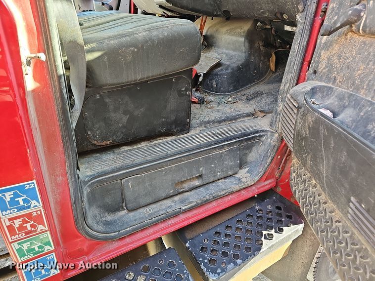 image for item NX9204 2007 Chevrolet C6500 dump flatbed truck