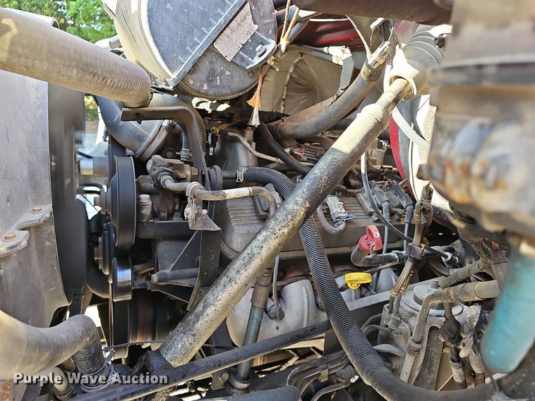 image for item NX9204 2007 Chevrolet C6500 dump flatbed truck