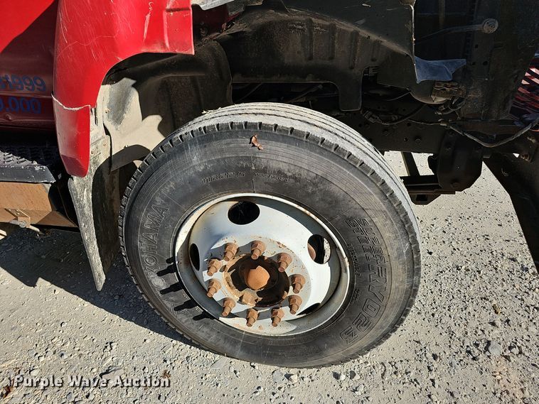 image for item NX9204 2007 Chevrolet C6500 dump flatbed truck