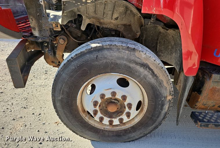 image for item NX9204 2007 Chevrolet C6500 dump flatbed truck