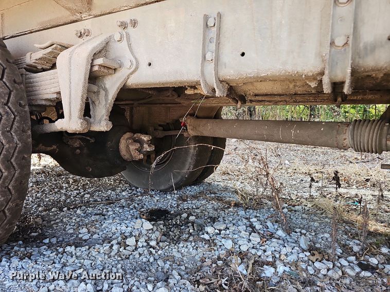 image for item NX9209 2011 Freightliner M2 refuse truck