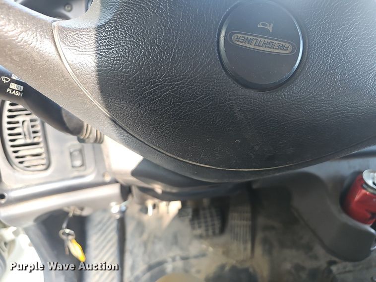 image for item NX9209 2011 Freightliner M2 refuse truck