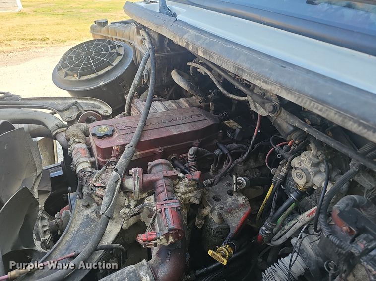 image for item NX9209 2011 Freightliner M2 refuse truck