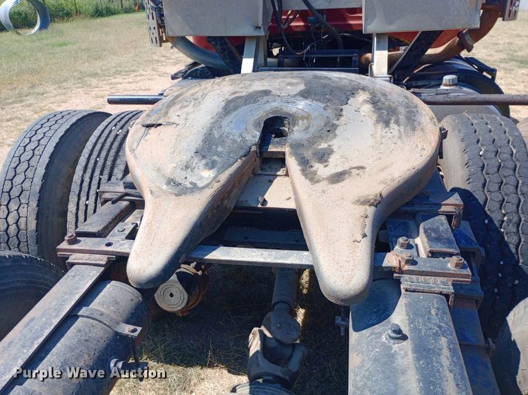 image for item NY9522 1975 GMC Renango semi truck