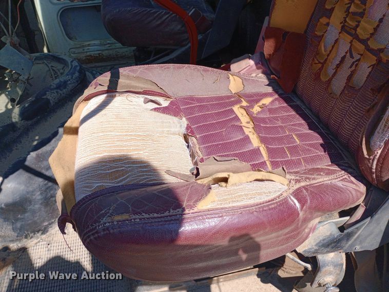 image for item NY9522 1975 GMC Renango semi truck