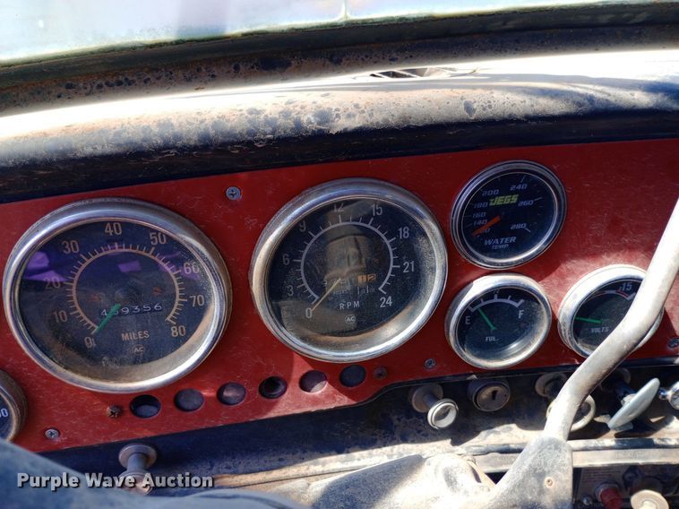 image for item NY9522 1975 GMC Renango semi truck