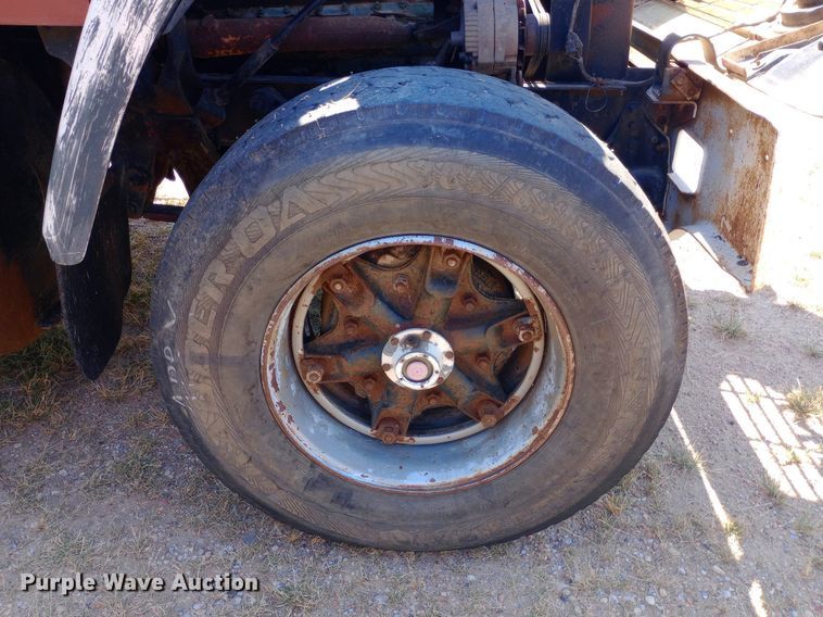 image for item NY9522 1975 GMC Renango semi truck