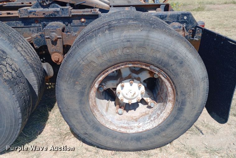 image for item NY9522 1975 GMC Renango semi truck