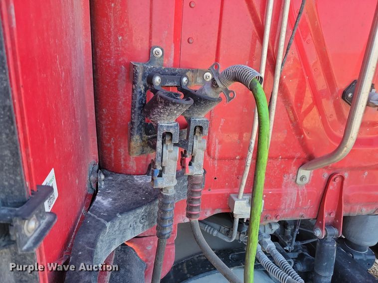 image for item OD9565 2022 Freightliner  Cascadia  semi truck