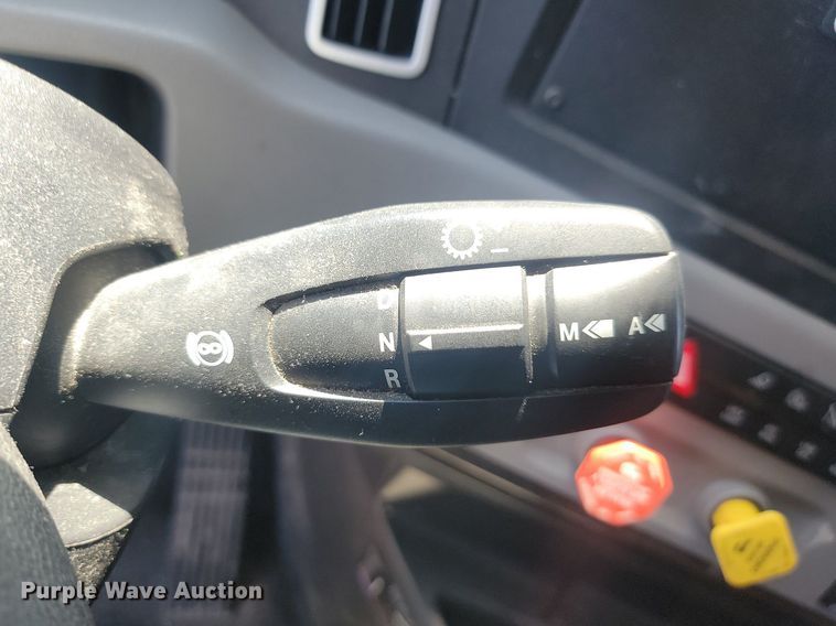 image for item OD9565 2022 Freightliner  Cascadia  semi truck