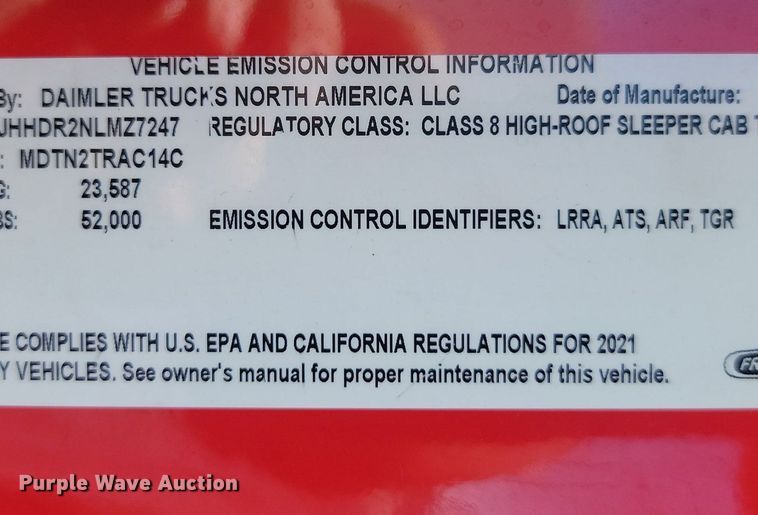 image for item OD9565 2022 Freightliner  Cascadia  semi truck