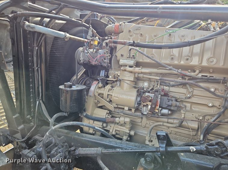 image for item OJ9846 1989 Ford LTL 9000 semi truck