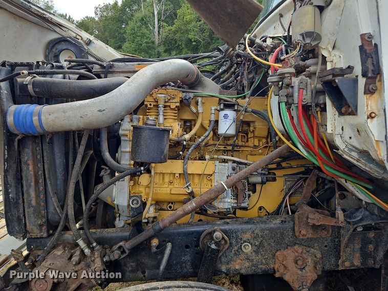 image for item OJ9847 1991 Ford L9000 dump truck