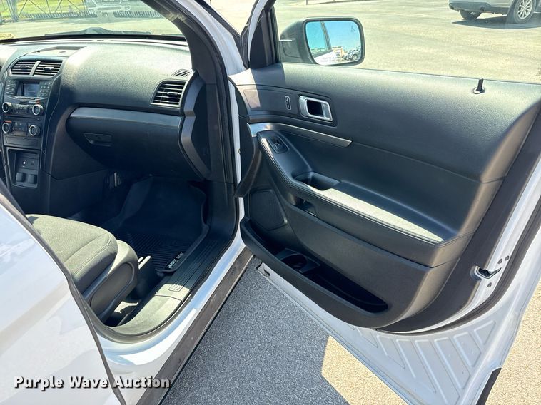 image for item DH1259 2017 Ford Explorer Police Interceptor  SUV