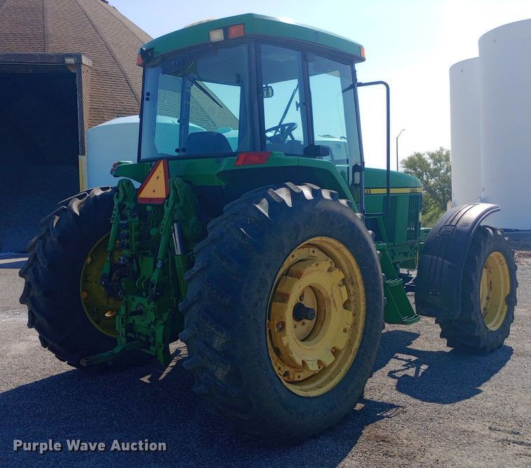 image for item DH1261 1999 John Deere 7210 MFWD tractor