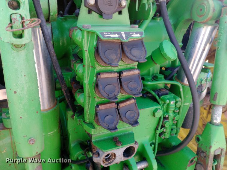 image for item DH1261 1999 John Deere 7210 MFWD tractor