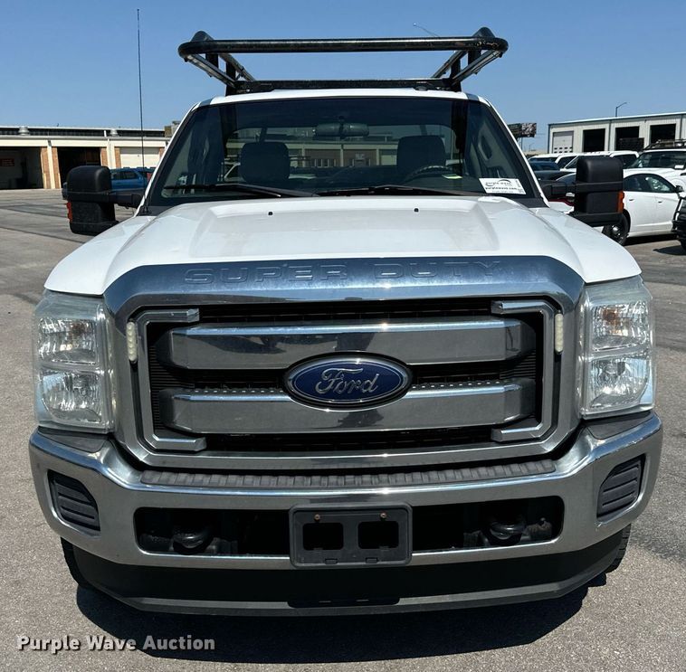 image for item DH1263 2016 Ford F250 Super Duty XLT utility bed pickup truck