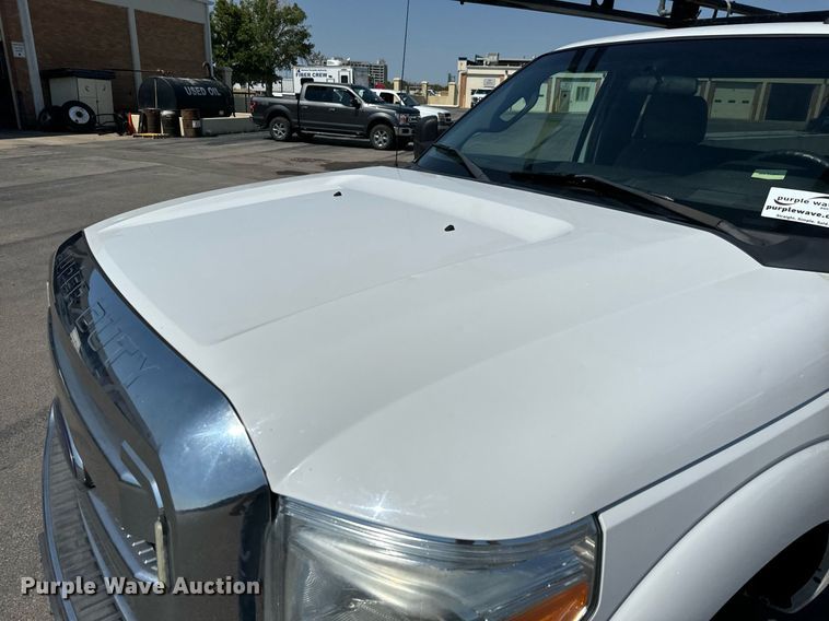 image for item DH1263 2016 Ford F250 Super Duty XLT utility bed pickup truck