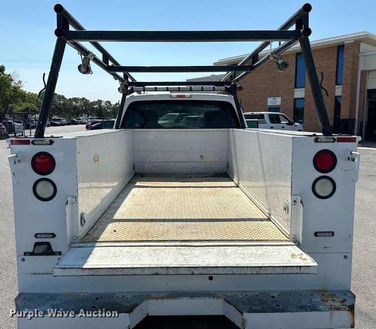 image for item DH1263 2016 Ford F250 Super Duty XLT utility bed pickup truck