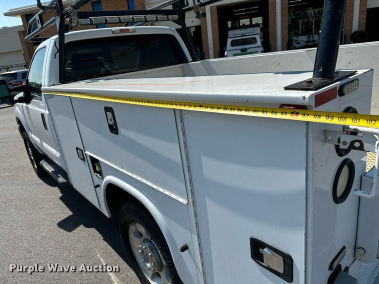 image for item DH1263 2016 Ford F250 Super Duty XLT utility bed pickup truck