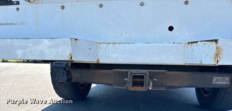 image for item DH1263 2016 Ford F250 Super Duty XLT utility bed pickup truck