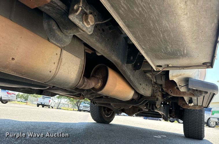 image for item DH1263 2016 Ford F250 Super Duty XLT utility bed pickup truck