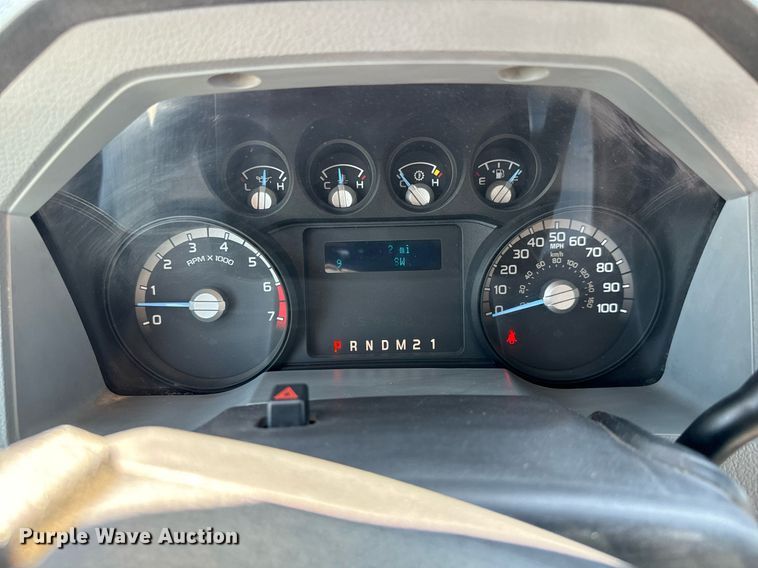 image for item DH1263 2016 Ford F250 Super Duty XLT utility bed pickup truck