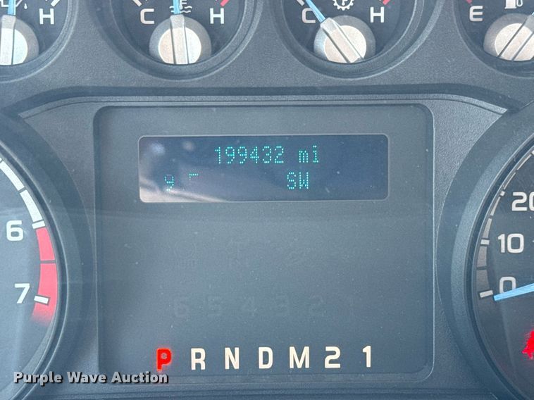 image for item DH1263 2016 Ford F250 Super Duty XLT utility bed pickup truck