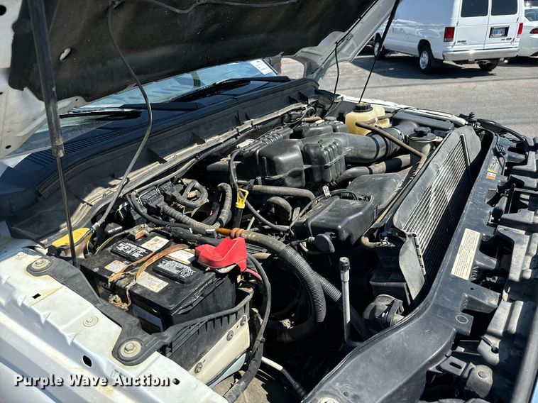 image for item DH1263 2016 Ford F250 Super Duty XLT utility bed pickup truck