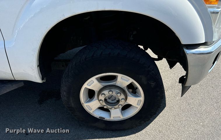 image for item DH1263 2016 Ford F250 Super Duty XLT utility bed pickup truck