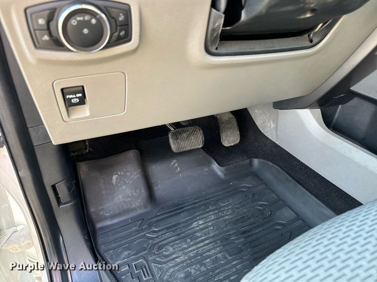 image for item DH1268 2020 Ford F150 XLT SuperCrew pickup truck