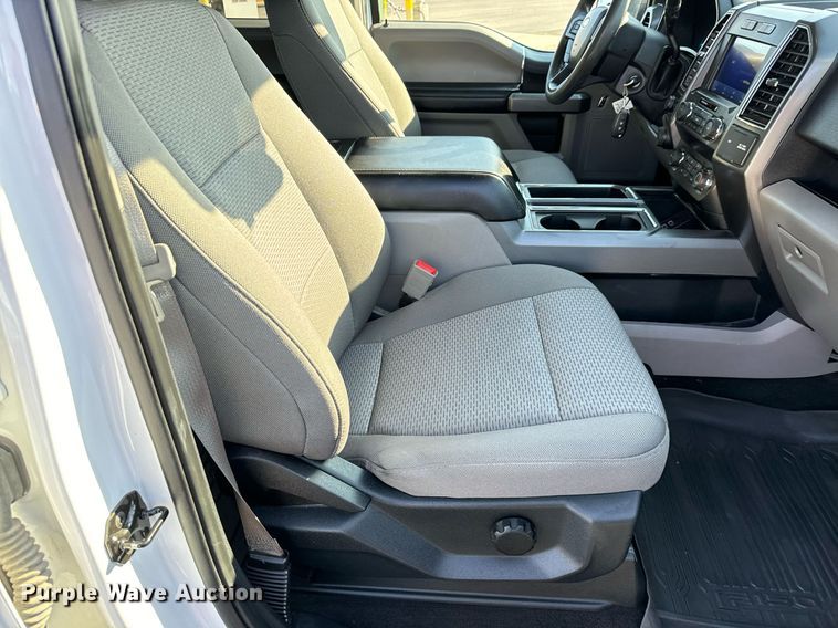 image for item DH1268 2020 Ford F150 XLT SuperCrew pickup truck