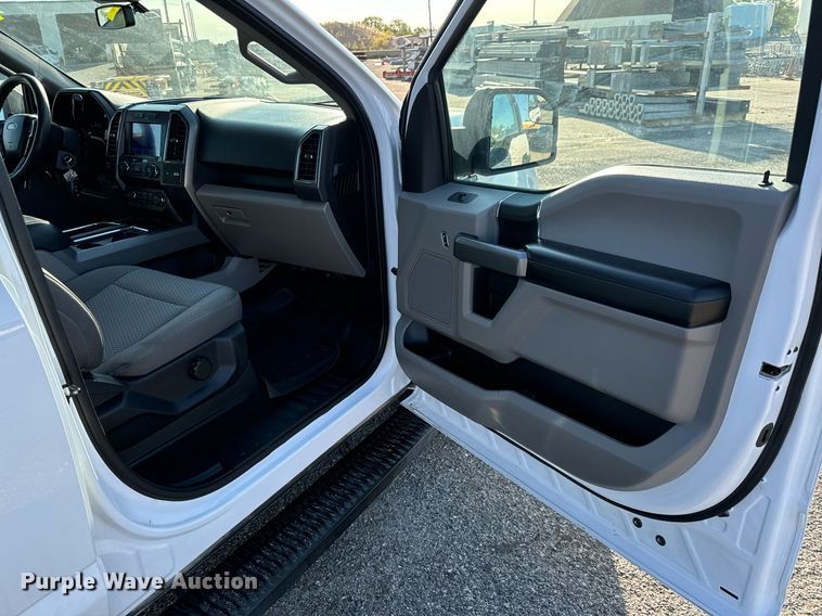 image for item DH1268 2020 Ford F150 XLT SuperCrew pickup truck