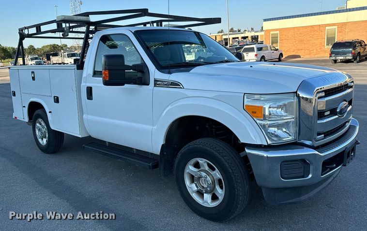 image for item DH1272 2016 Ford F250 Super Duty XLT utility bed pickup truck