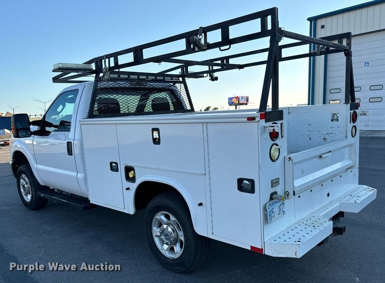 image for item DH1272 2016 Ford F250 Super Duty XLT utility bed pickup truck
