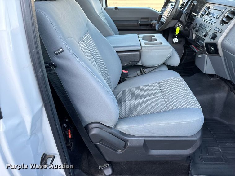 image for item DH1272 2016 Ford F250 Super Duty XLT utility bed pickup truck