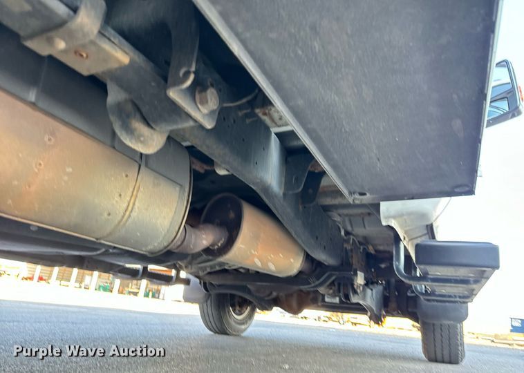 image for item DH1272 2016 Ford F250 Super Duty XLT utility bed pickup truck