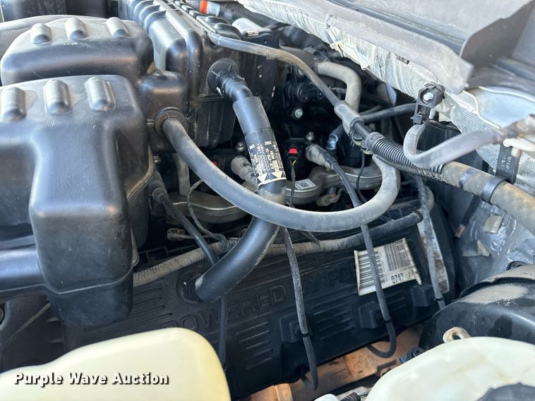 image for item DH1272 2016 Ford F250 Super Duty XLT utility bed pickup truck