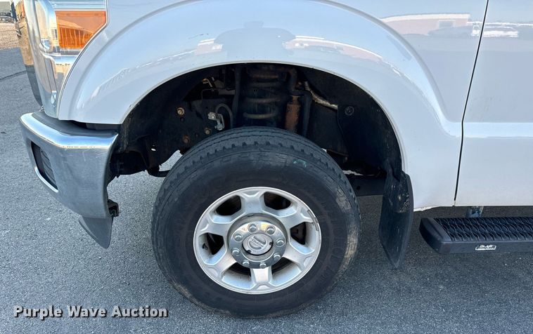 image for item DH1272 2016 Ford F250 Super Duty XLT utility bed pickup truck