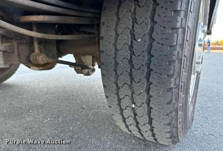 image for item DH1272 2016 Ford F250 Super Duty XLT utility bed pickup truck