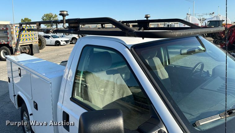 image for item DH1273 2014 Ford F250 Super Duty XLT utility bed pickup truck