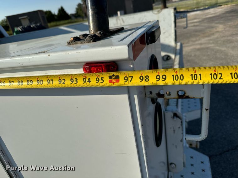 image for item DH1273 2014 Ford F250 Super Duty XLT utility bed pickup truck