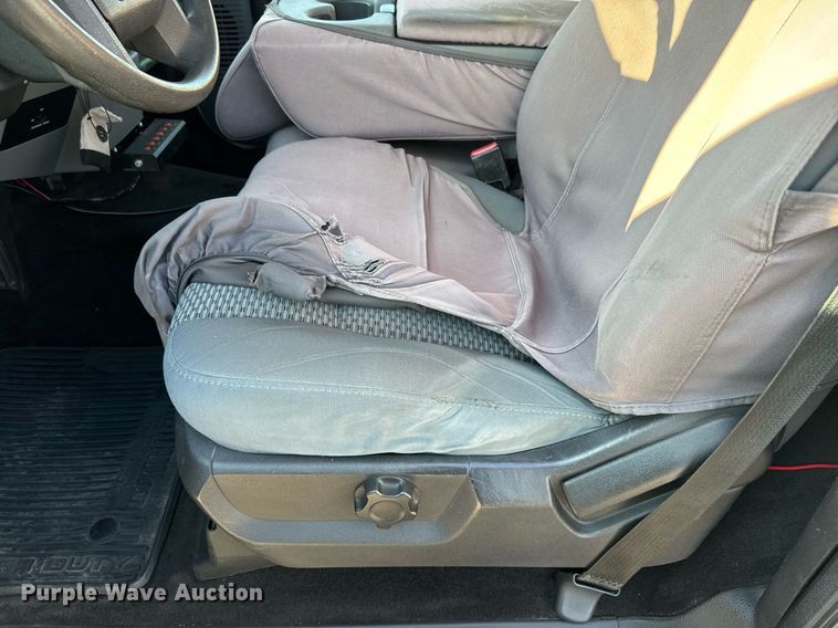 image for item DH1273 2014 Ford F250 Super Duty XLT utility bed pickup truck